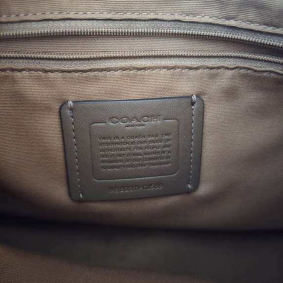 🫶🏼 Coach Shoulder Bag 🫶🏼 - Picture 3 of 3